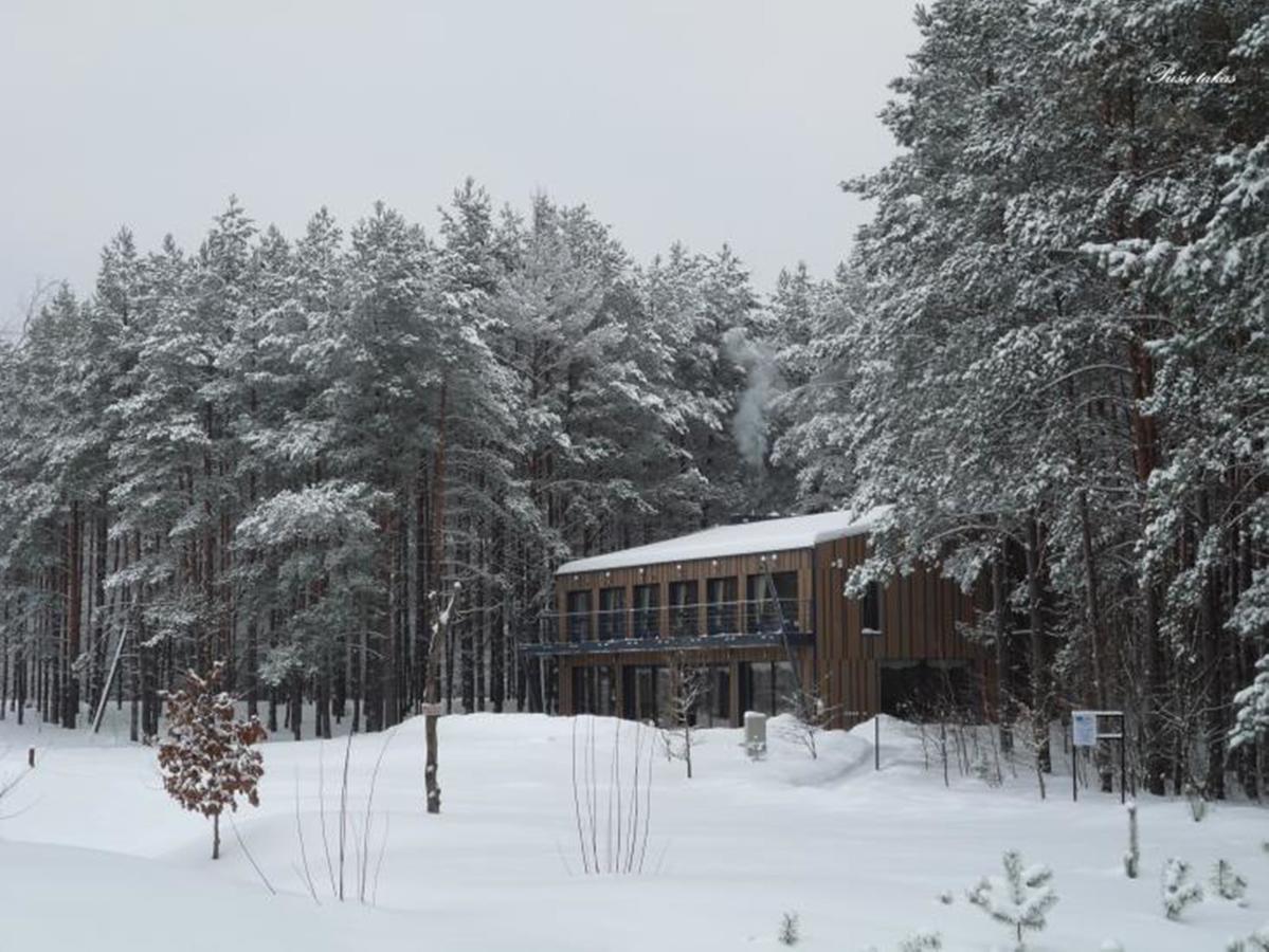 Pusu Takas Hotel Andrioniskis Eksteriør billede